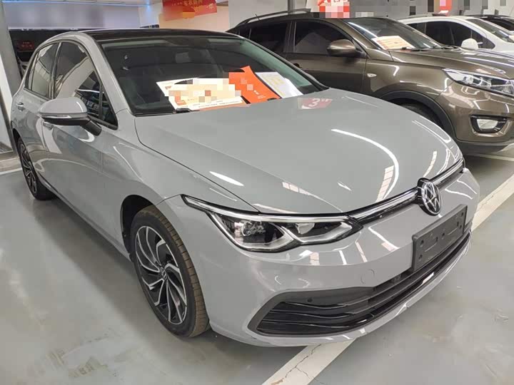 Фото 4 - Volkswagen Golf