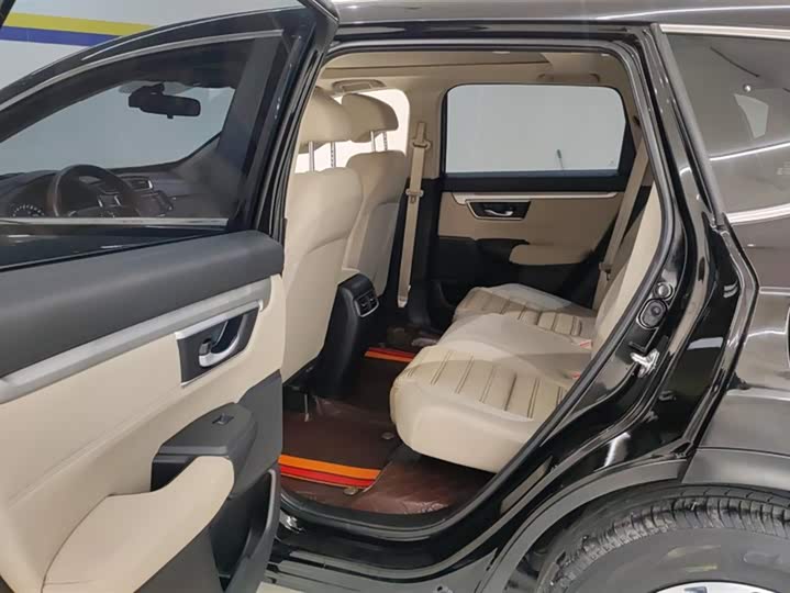 Фото 11 - Honda CR-V