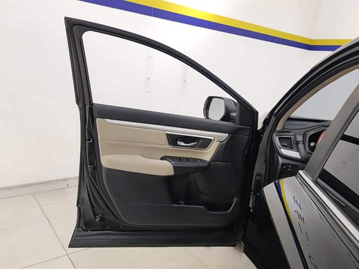 Фото 7 - Honda CR-V