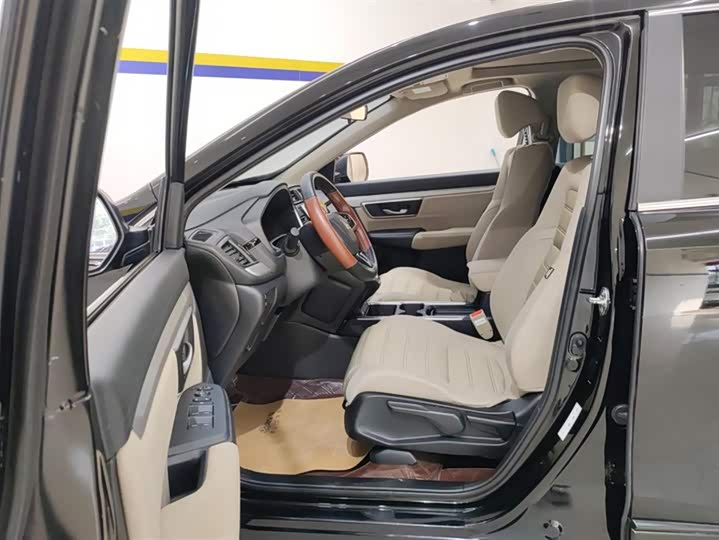 Фото 9 - Honda CR-V