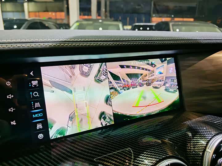 Фото 10 - Tank 300