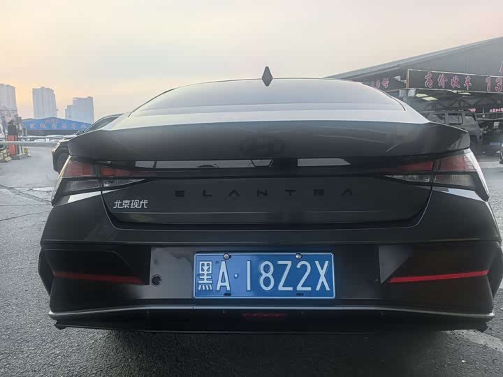 Фото 5 - Hyundai Elantra N line