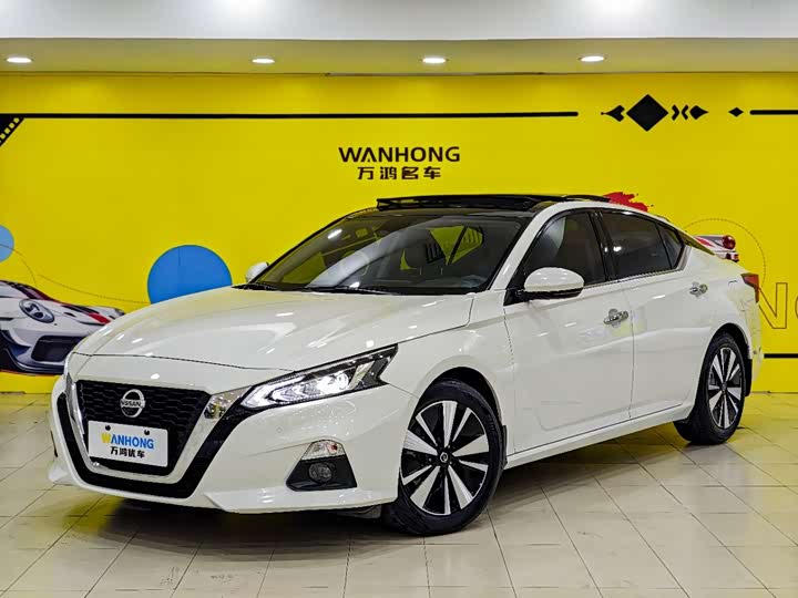 Фото 1 - Nissan Teana