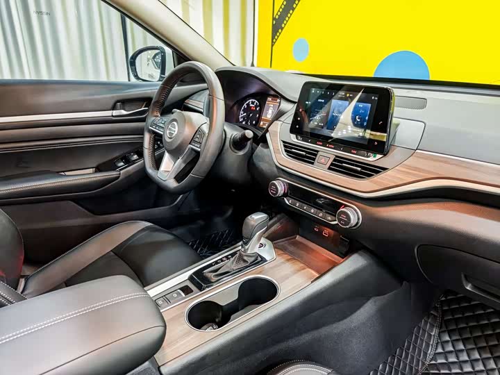 Фото 17 - Nissan Teana