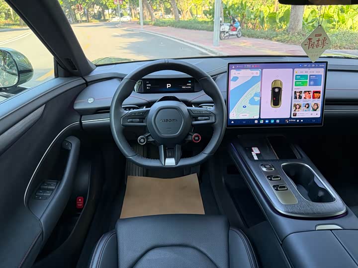 Фото 14 - Xiaomi SU7