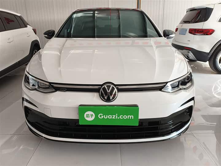 Фото 3 - Volkswagen Golf