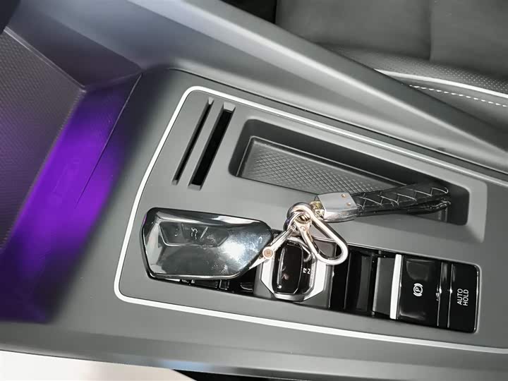 Фото 9 - Volkswagen Golf