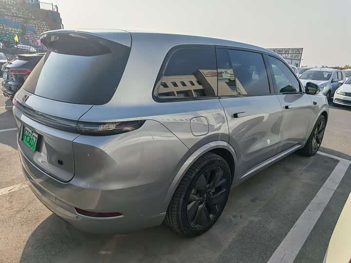 Фото 6 - LiXiang L9