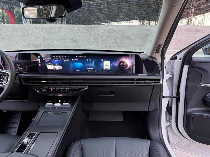 Фото 11 - Lincoln Corsair