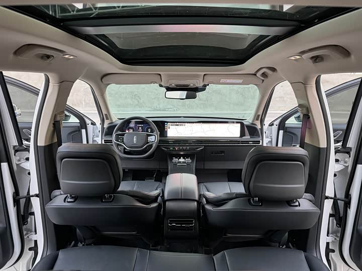 Фото 7 - Lincoln Corsair