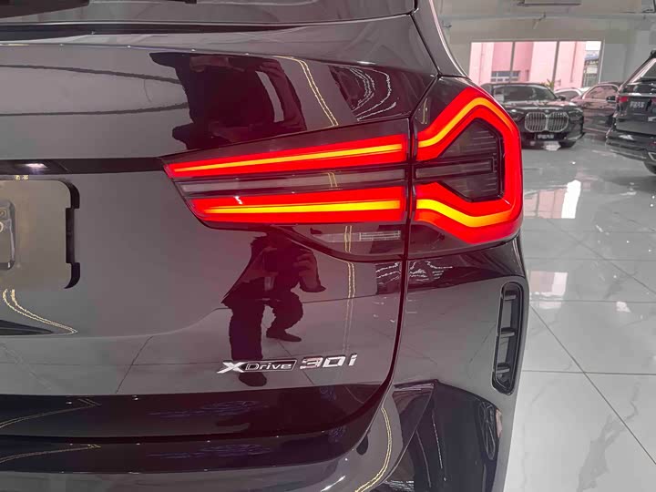 Фото 23 - BMW X3