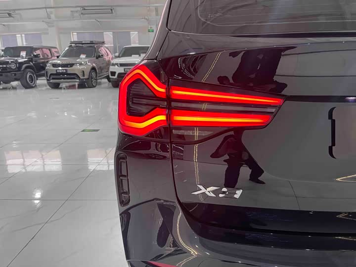 Фото 24 - BMW X3