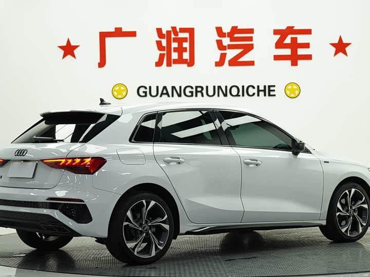 Фото 5 - Audi A3