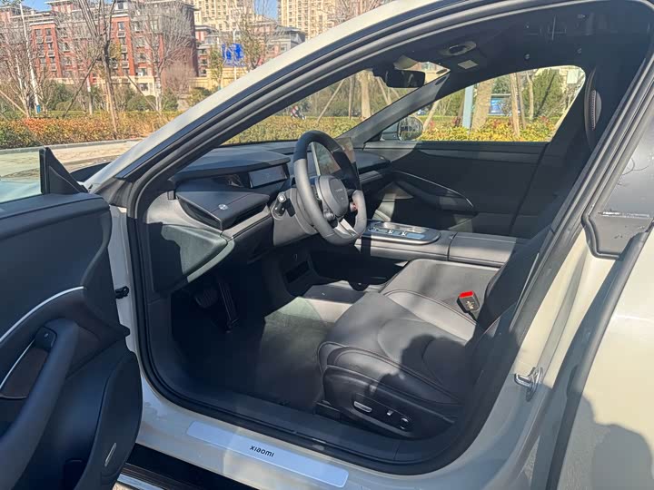 Фото 4 - Xiaomi SU7