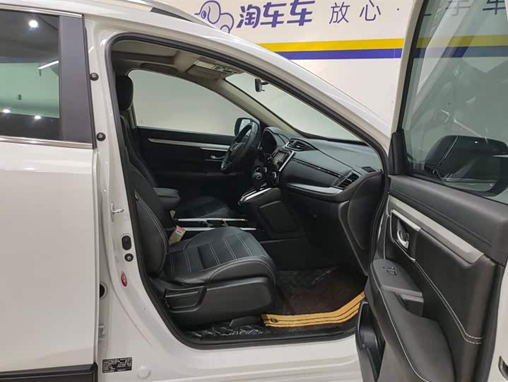 Фото 8 - Honda CR-V