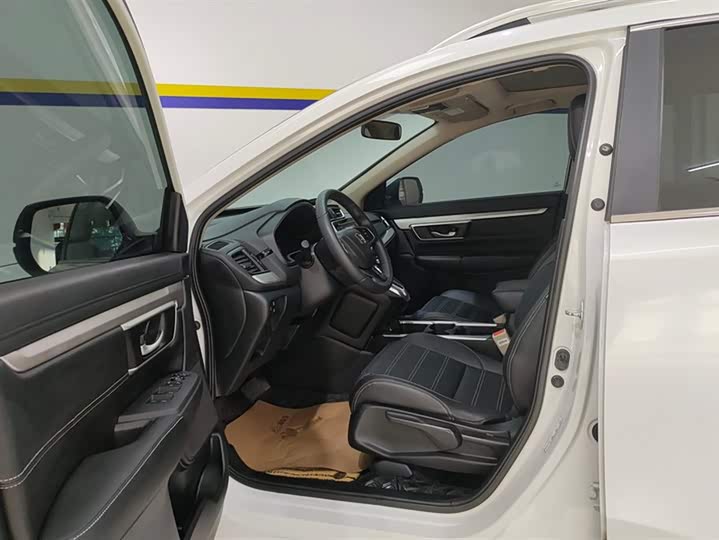 Фото 9 - Honda CR-V