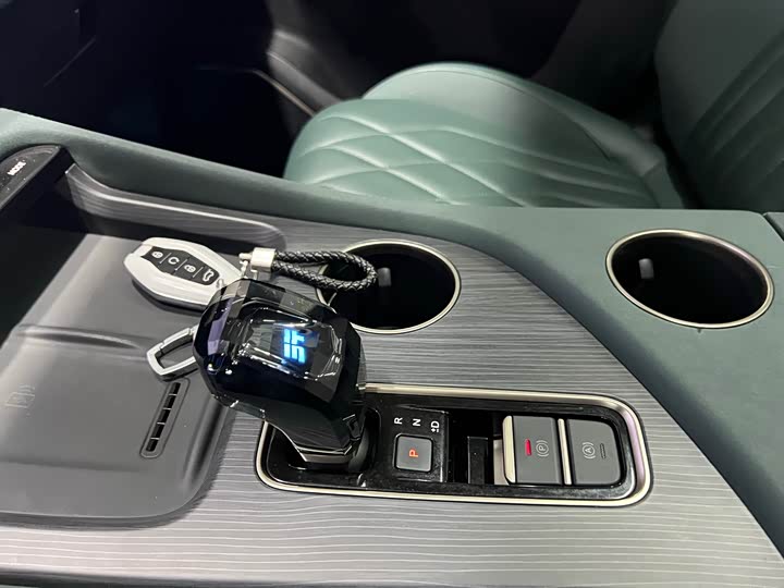 Фото 7 - Jetour Shanhai L9