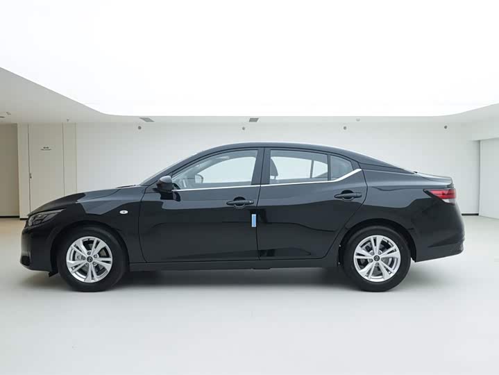 Фото 4 - Nissan Sylphy