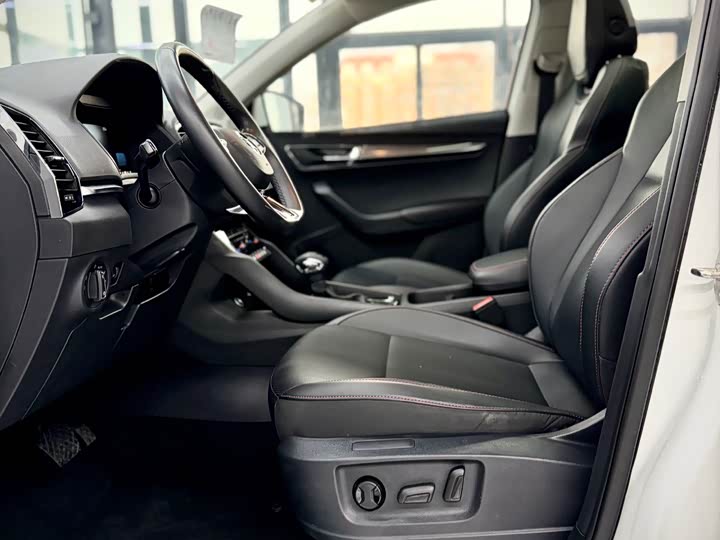 Фото 10 - Skoda Karoq