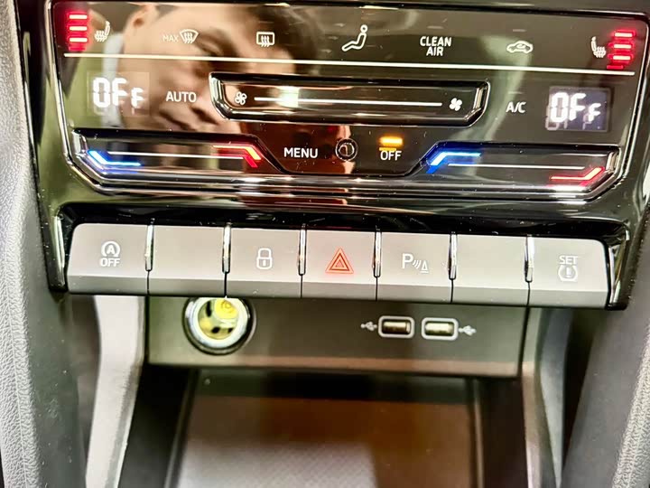 Фото 13 - Skoda Karoq