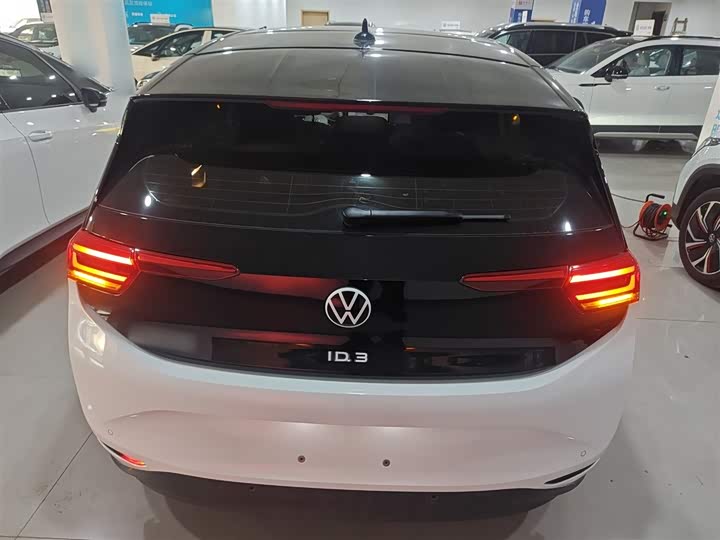 Фото 6 - Volkswagen ID.3