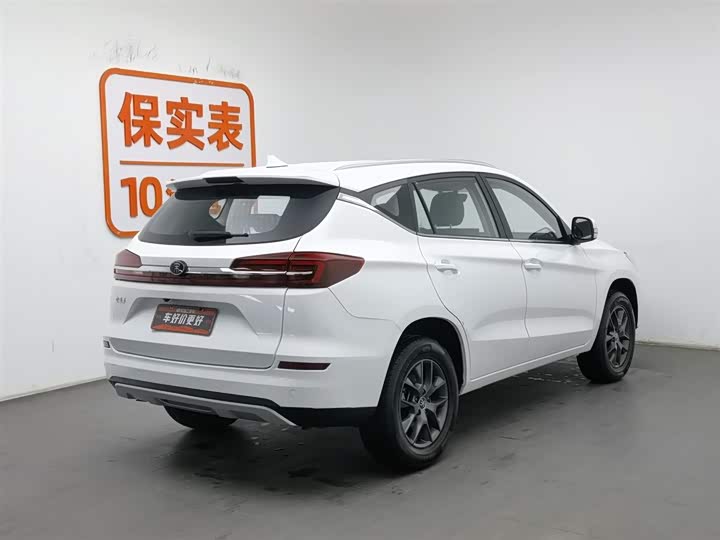 Фото 2 - BYD Song