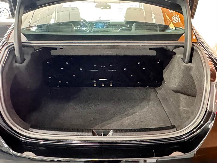 Фото 8 - Mercedes-Benz A-Class