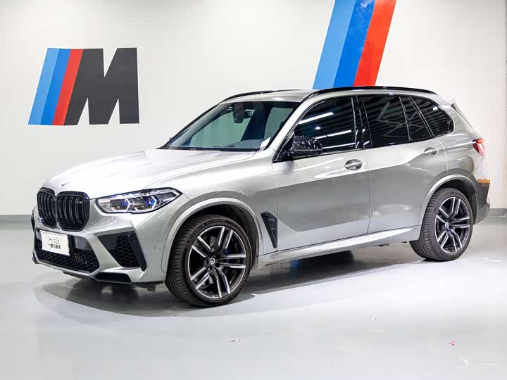 Фото 1 - BMW X5 M