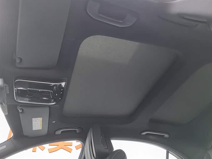 Фото 14 - Mercedes-Benz C-Class