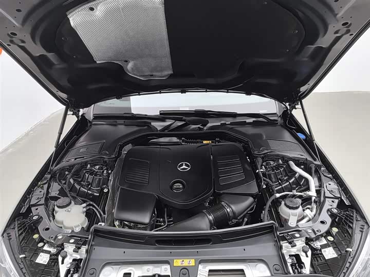 Фото 6 - Mercedes-Benz C-Class