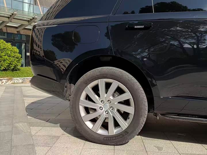 Фото 11 - Land Rover Range Rover