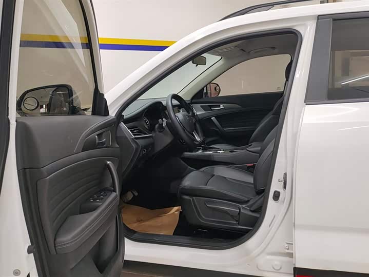 Фото 9 - Changan CS35 Plus