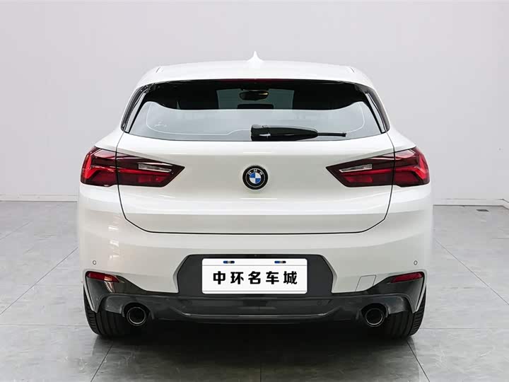 Фото 20 - BMW X2