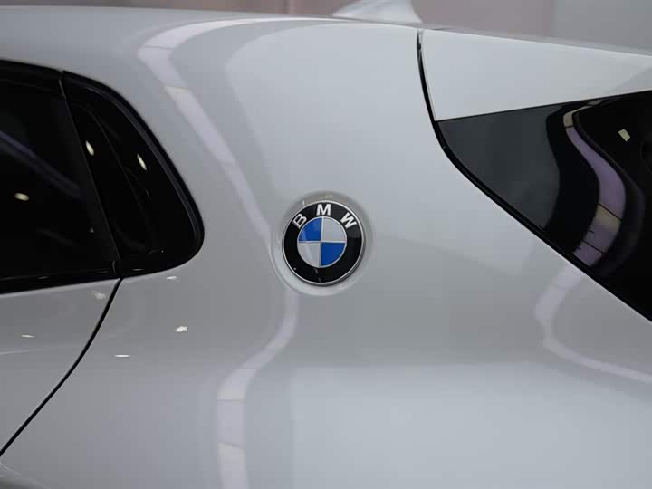 Фото 21 - BMW X2