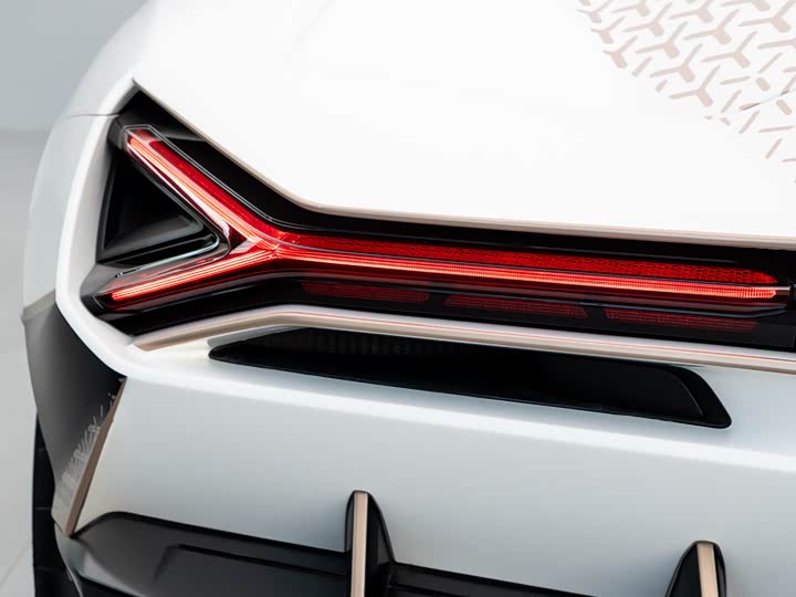 Фото 23 - Lamborghini Revuelto