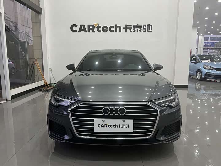 Фото 2 - Audi A6L