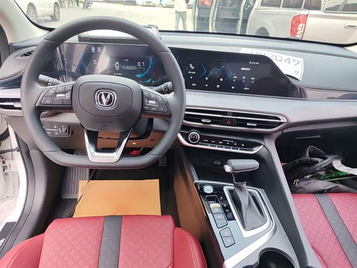 Фото 10 - Changan Eado Plus