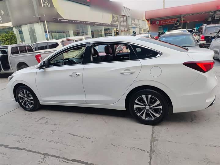 Фото 5 - Changan Eado Plus