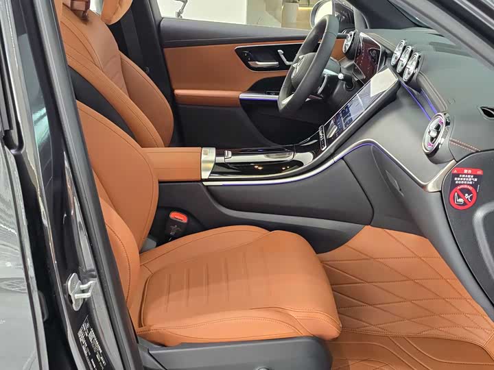 Фото 18 - Mercedes-Benz GLC-Class