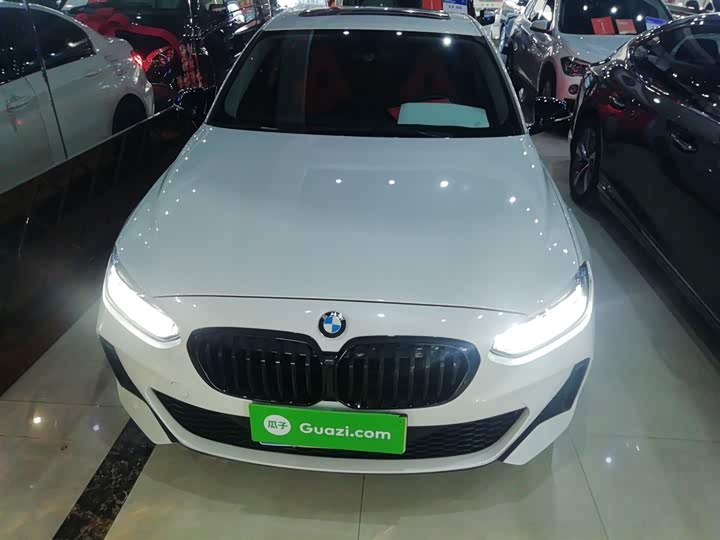 Фото 3 - BMW 1 Series