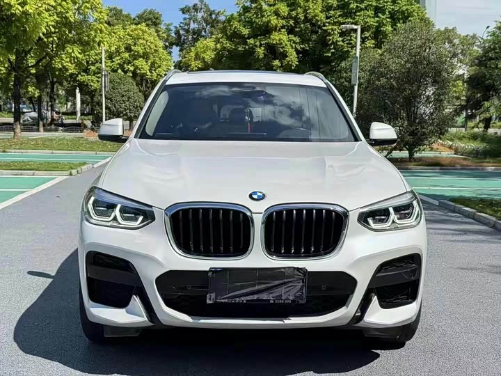 Фото 2 - BMW X3