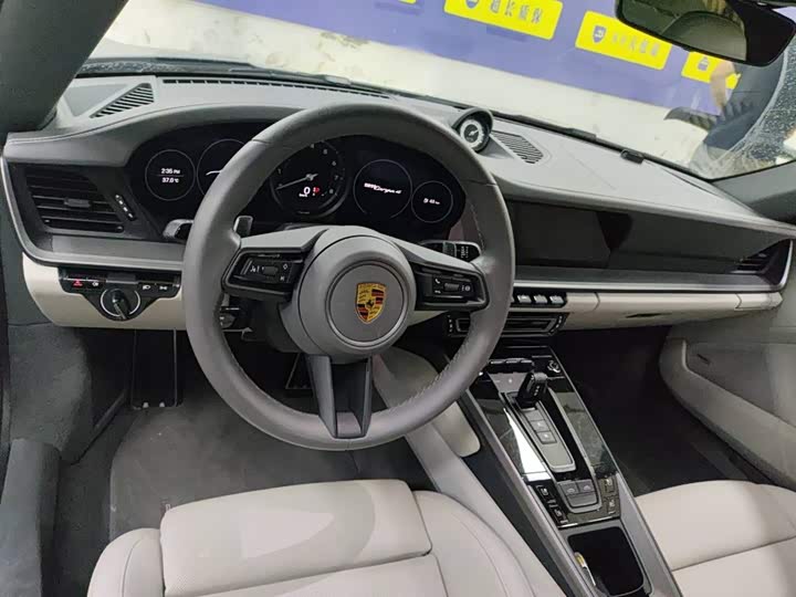 Фото 10 - Porsche 911