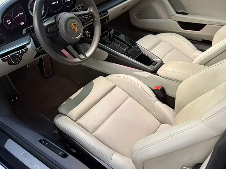 Фото 4 - Porsche 911