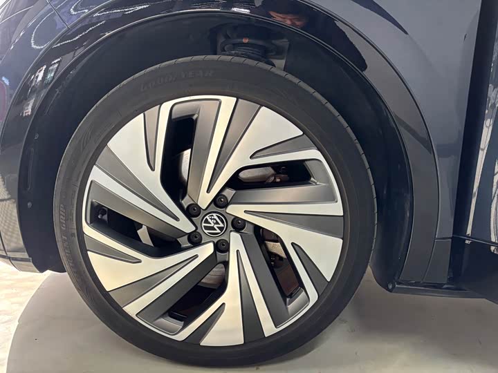 Фото 8 - Volkswagen ID.4 Crozz