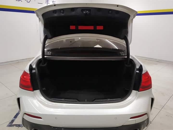 Фото 4 - BMW 1 Series