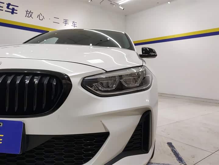 Фото 5 - BMW 1 Series