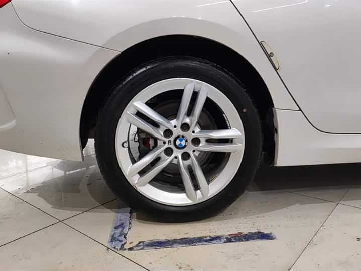 Фото 6 - BMW 1 Series