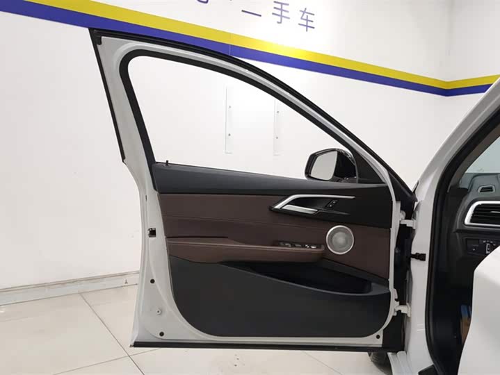 Фото 7 - BMW 1 Series