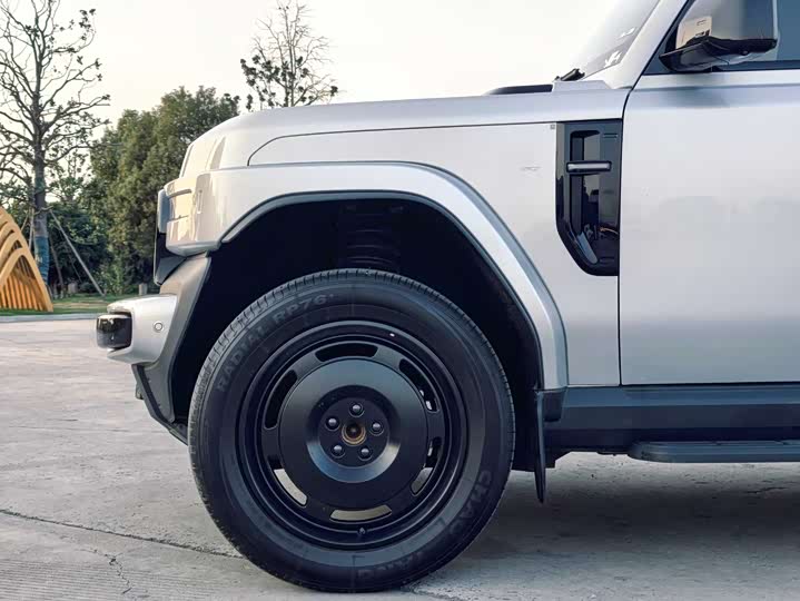 Фото 12 - Chery iCar V23