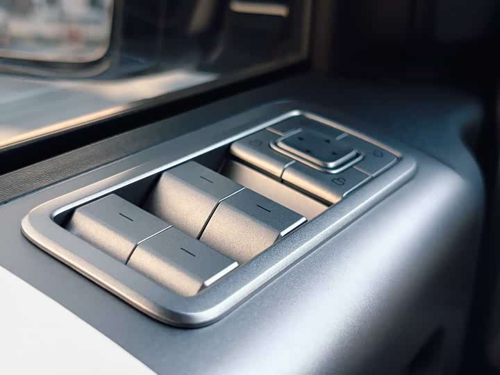 Фото 14 - Chery iCar V23